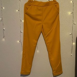 Mustard yellow Slant pocket solid skinny pants